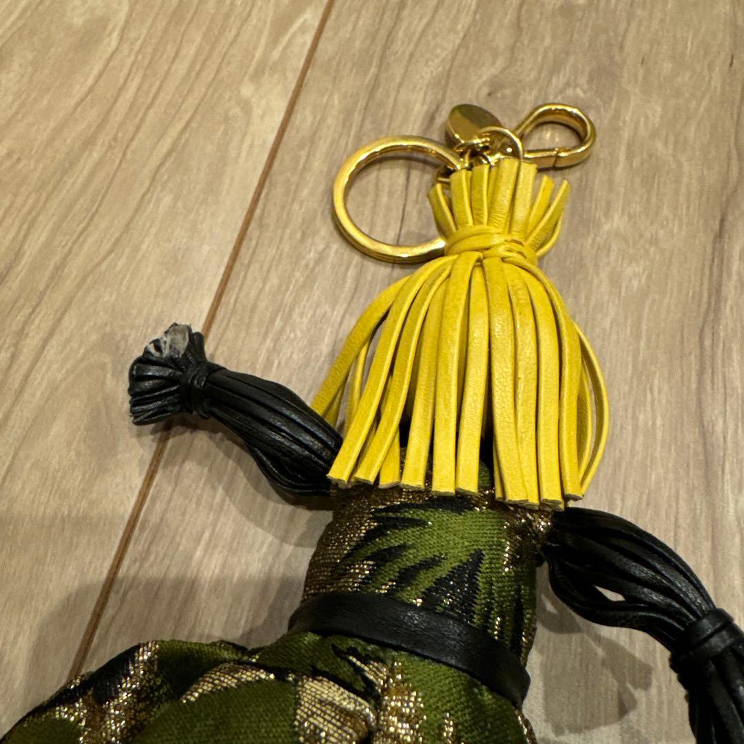 希少✨レア PRADA キーホルダー チャーム ジャスミン トリックジャスミン