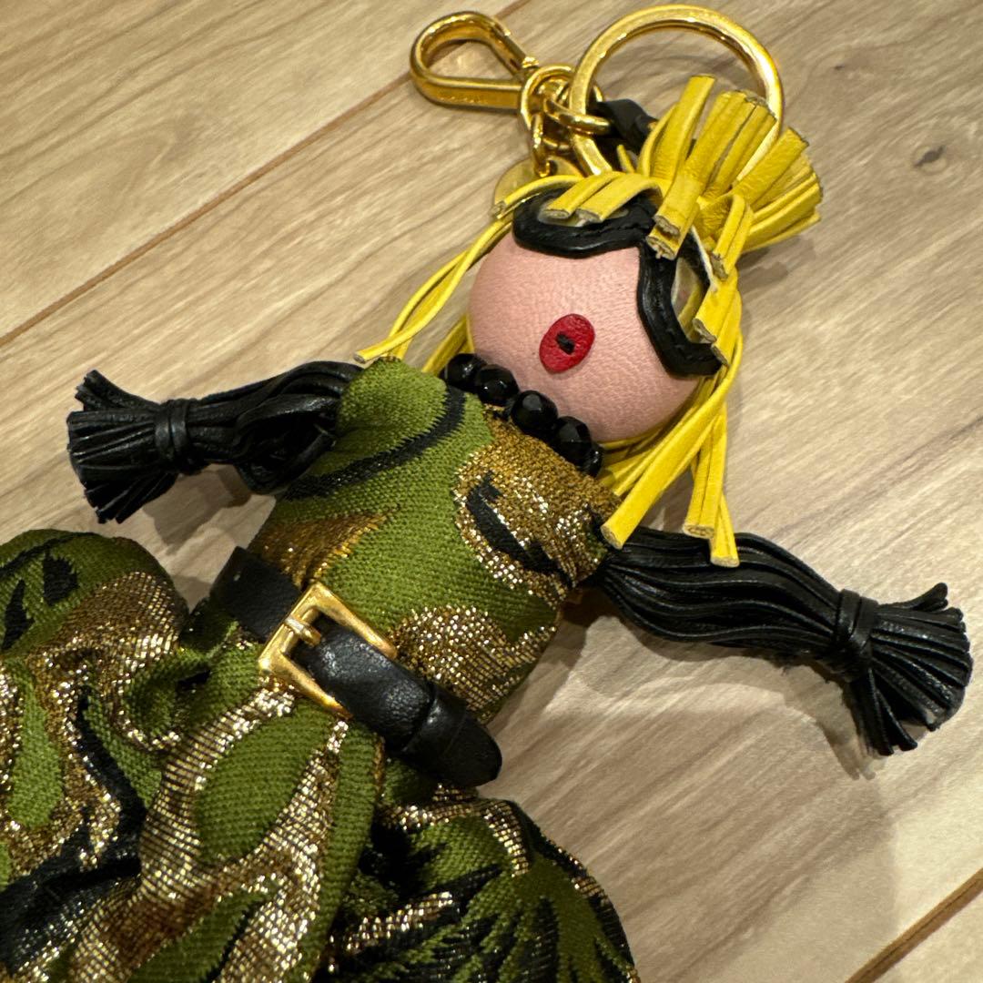 希少✨レア PRADA キーホルダー チャーム ジャスミン トリックジャスミン