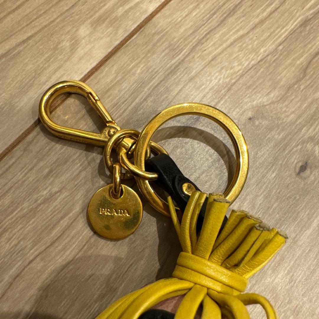 希少✨レア PRADA キーホルダー チャーム ジャスミン トリックジャスミン