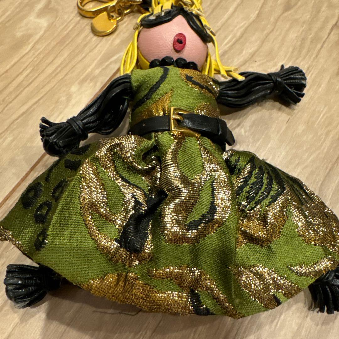 希少✨レア PRADA キーホルダー チャーム ジャスミン トリックジャスミン