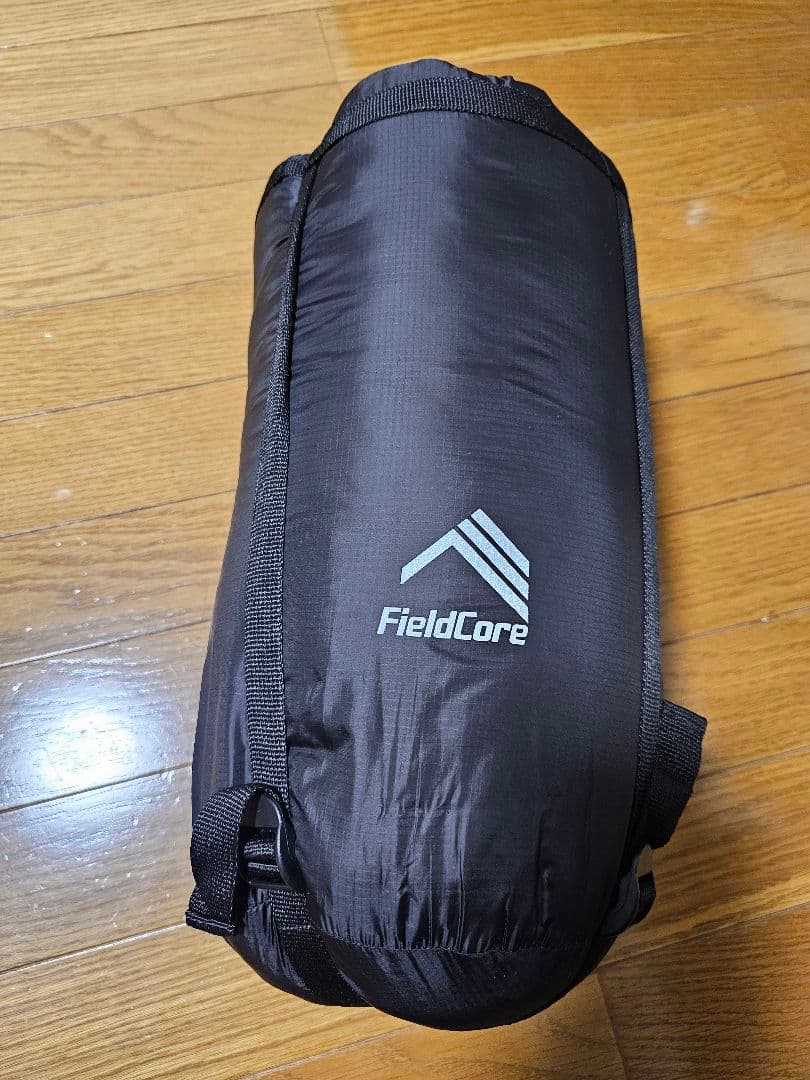FieldCore フュージョンダウン　ブラック　ワークマン　シュラフ