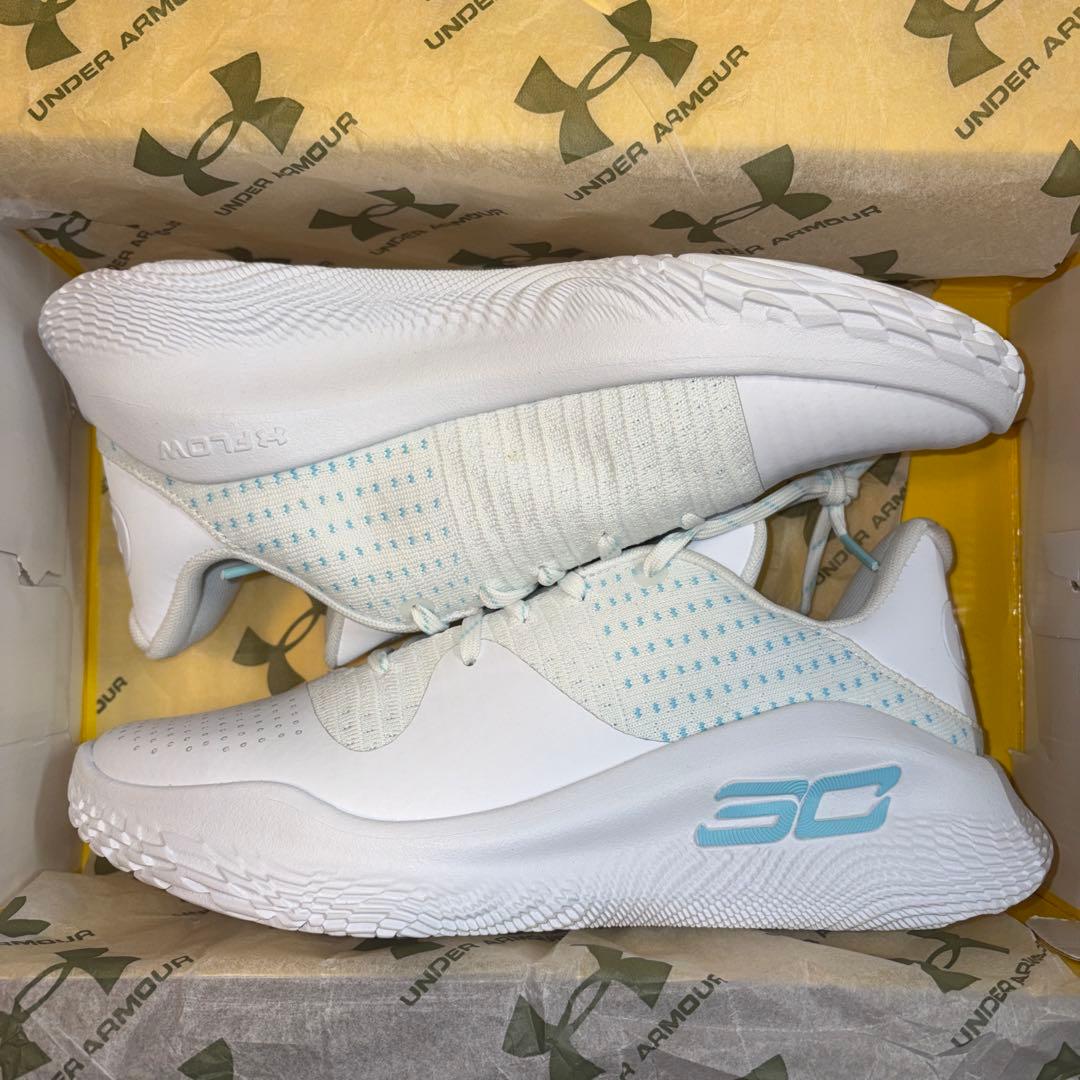 廃盤 Under Armour CURRY4 Low Flotroカリー NBA