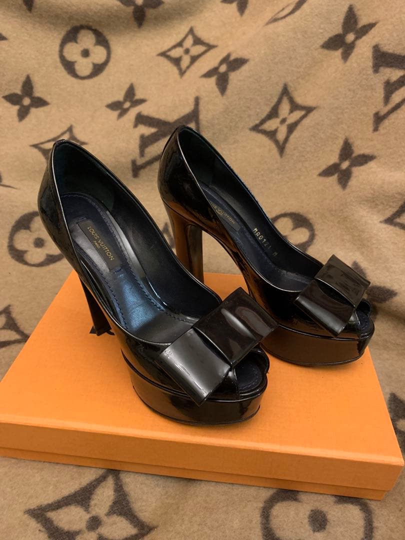 完璧　LOUIS VUITTON ルイヴィトン　パンプス　ブラック　35