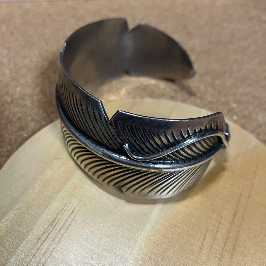NAVAJO フェザー　シルバー　バングル