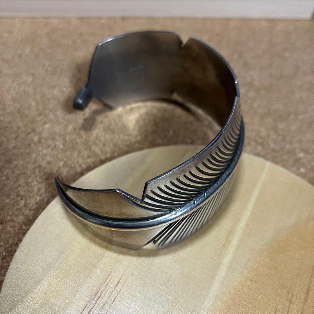 NAVAJO フェザー　シルバー　バングル