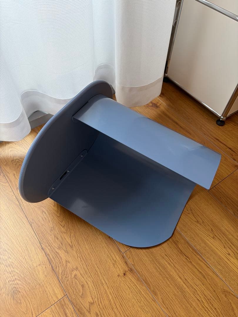 FEST（Amsterdam）Plateau Side table