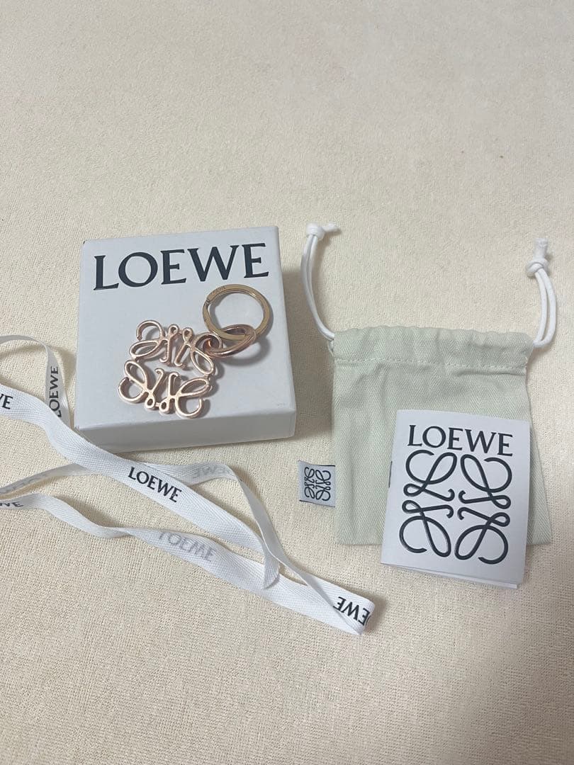 LOEWE ローズゴールド キーリング ロエベ 箱付き