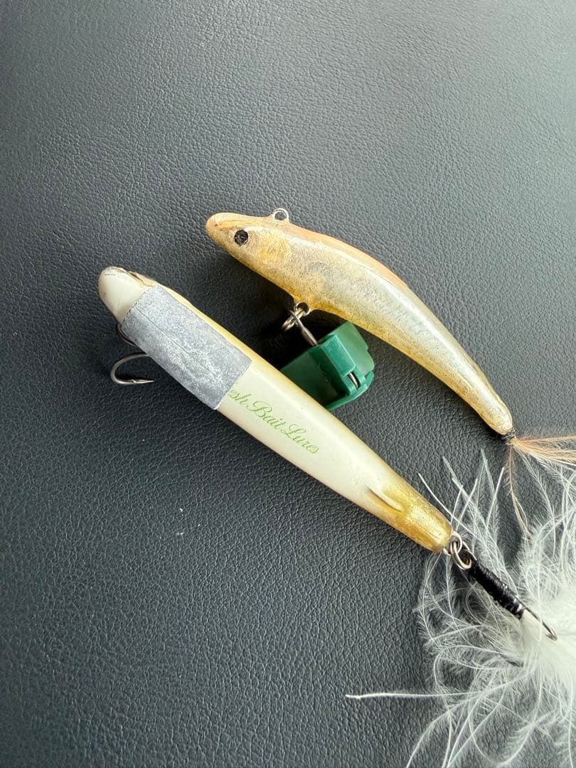フレッシュベイトルアーズ　魚皮ルアー