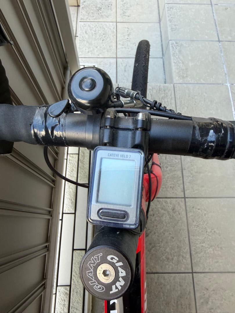 GIANT レッド ロードバイク Shimano Claris