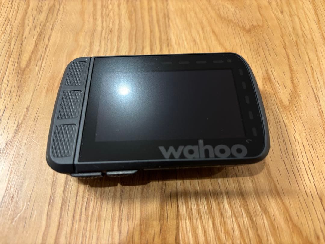 wahoo ELEMNT ROAM GPSバイクコンピューター