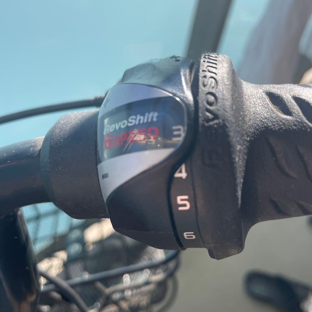 多摩市周囲お届け可) 男の子　自転車　22インチ