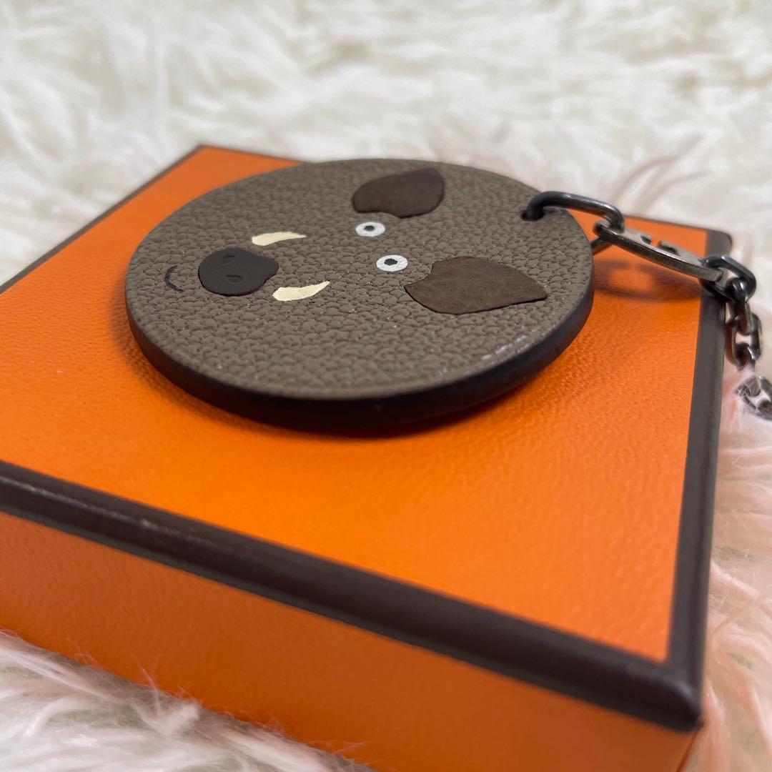 希少✨　HERMÈS アニマルチャーム レザー イノシシ　猪　エルメス