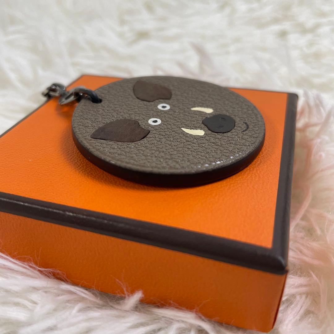 希少✨　HERMÈS アニマルチャーム レザー イノシシ　猪　エルメス