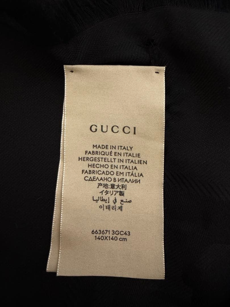 【美品・箱あり】GUCCI グッチ　シルク大判ストール ブラック 140×140