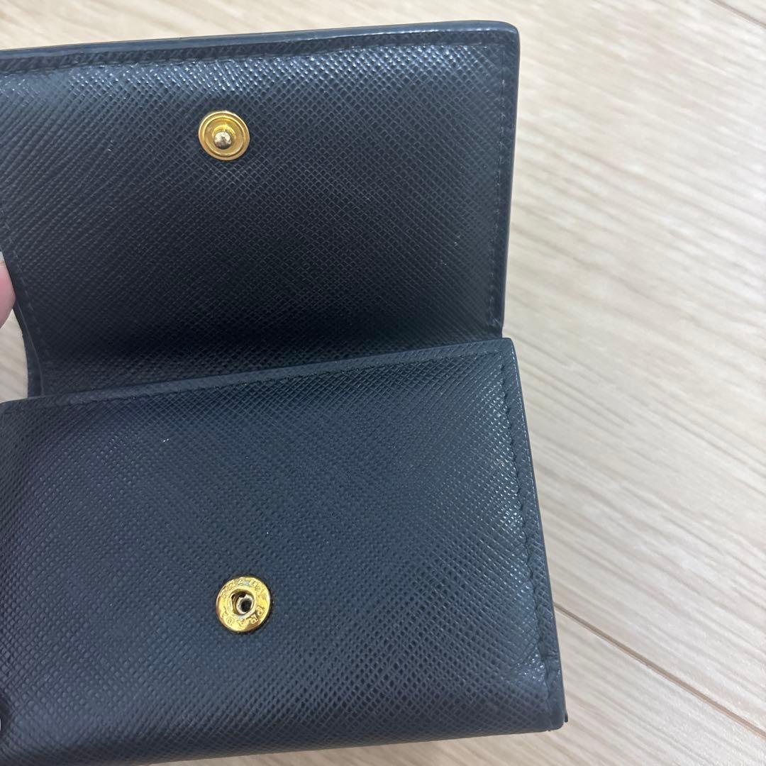 【PRADA】サフィアーノトライアングル 財布 三つ折り
