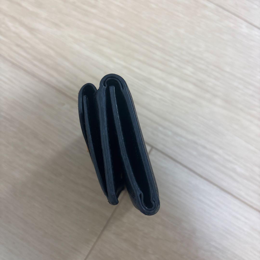 【PRADA】サフィアーノトライアングル 財布 三つ折り