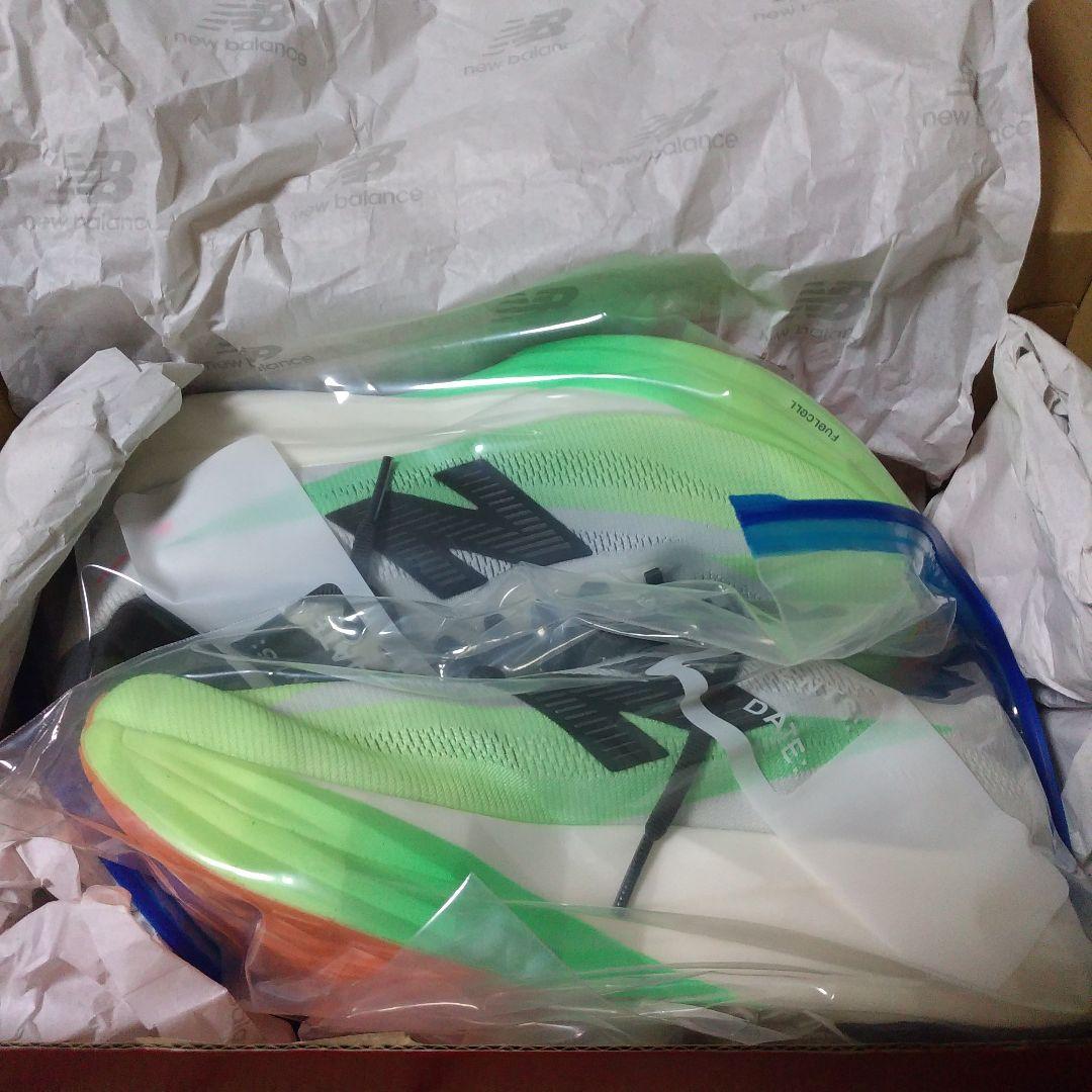 ニューバランス　フューエルセルSCエリートV5　25.0