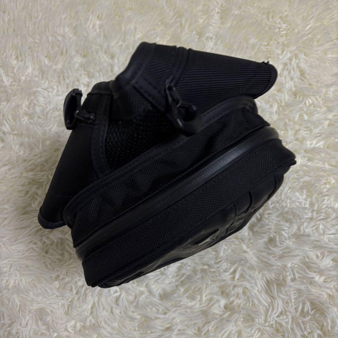 【極美品】クシタニ レッグバッグ ブラックアウト