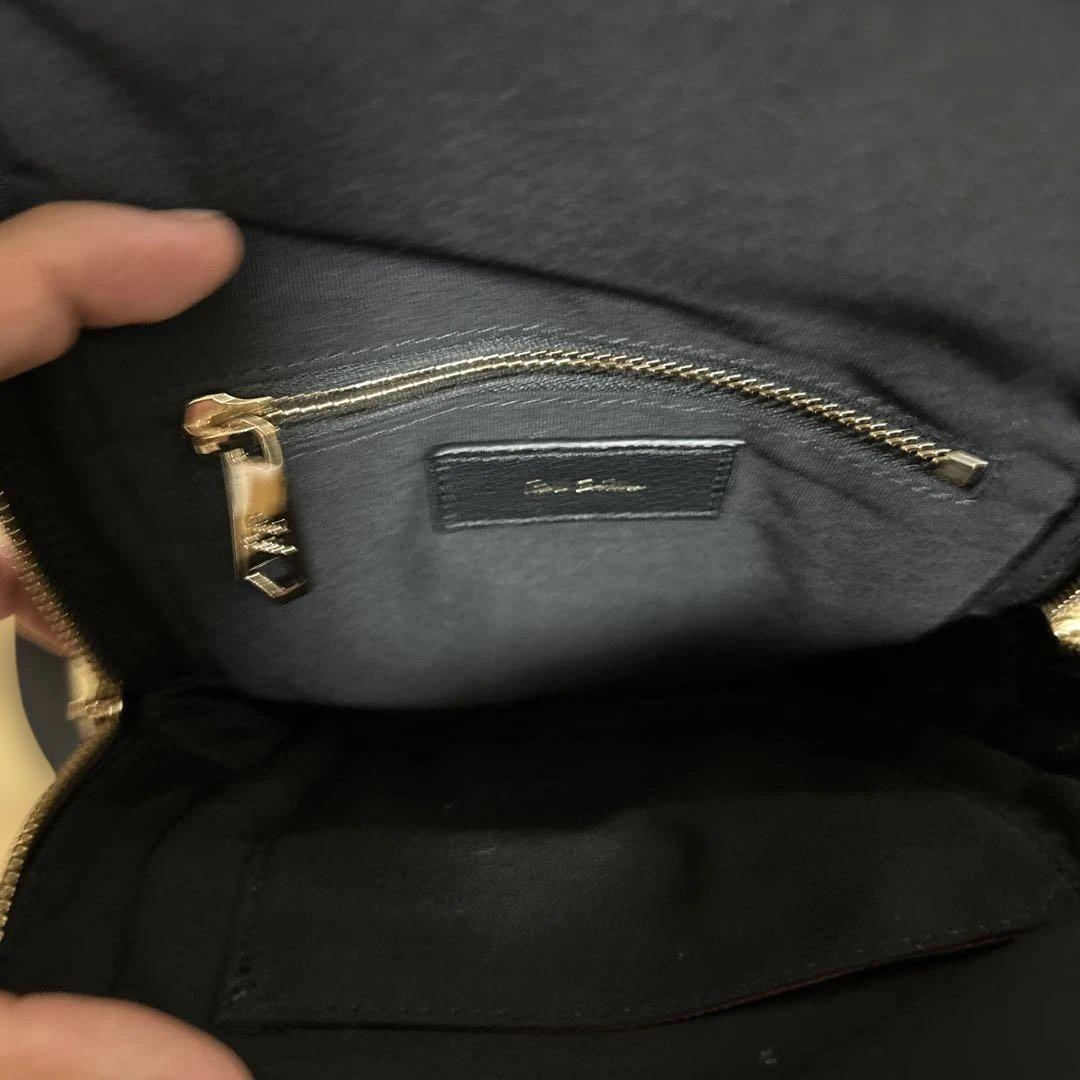 【極美品】ポールスミス　ボディバック