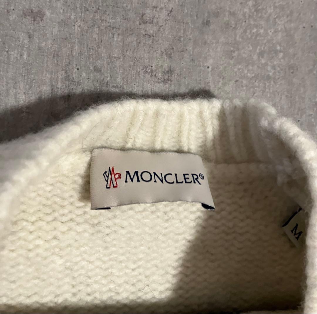 Moncler モンクレール　胸のワッペンが素敵なボーダーニット