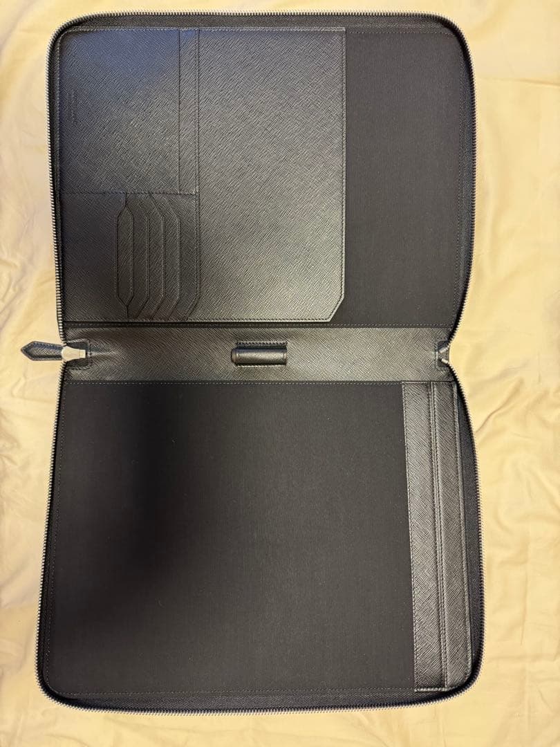 未使用　新品　モンブラン　4810 ノートパッドホルダー