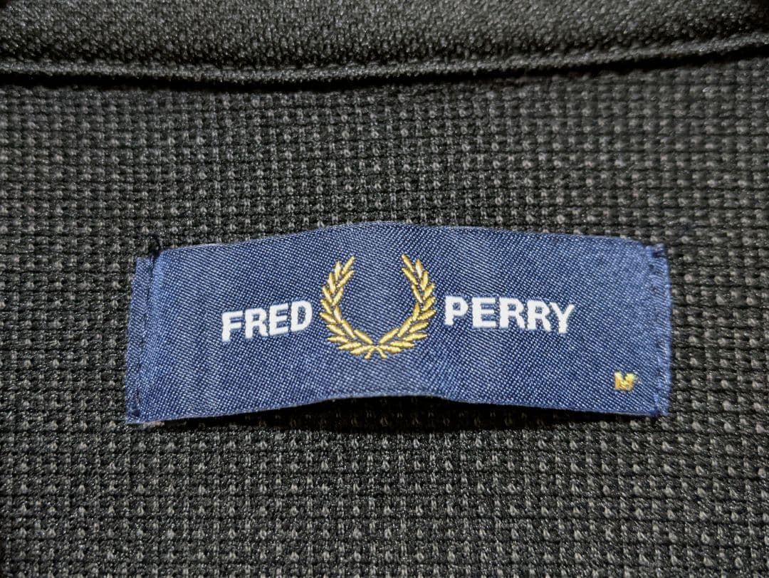 【FRED PERRY】ジップアップジャケット/ジャージ/無地/刺繍/ロゴ/美品