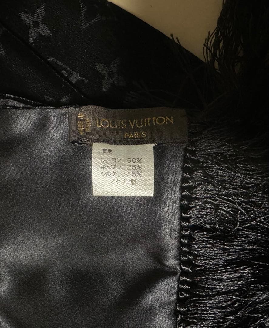 LOUIS VUITTON ブラックベルベットマフラー