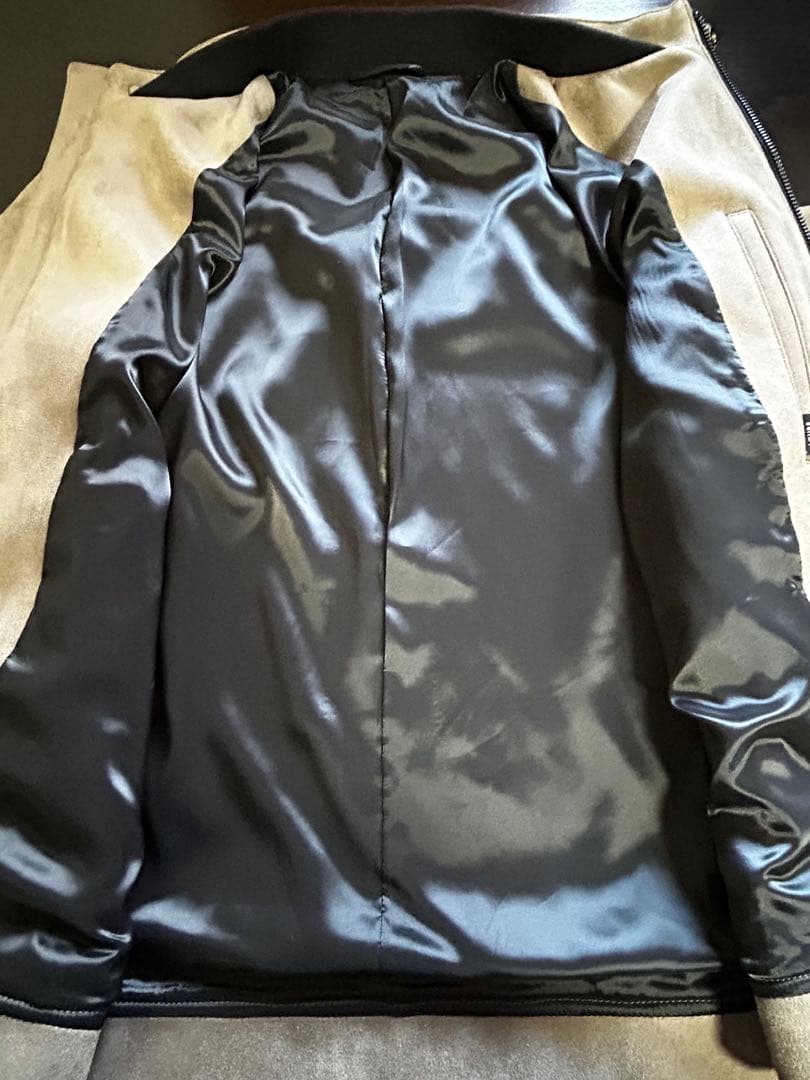 AOURE / アウール ポンチスエード シングルライダース　グレージュ