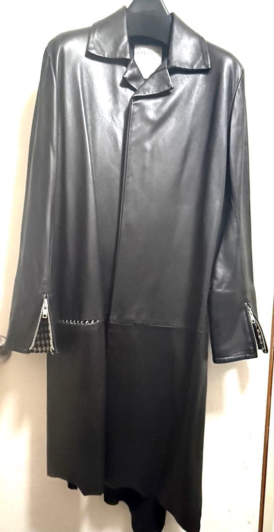 宇*田様 yohjiyamamoto FEMME ハンドカットラムレザーコート