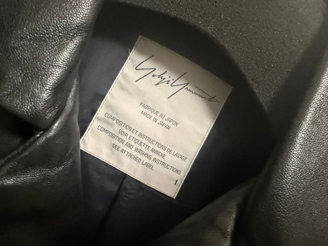 宇*田様 yohjiyamamoto FEMME ハンドカットラムレザーコート