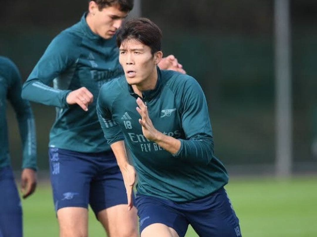 冨安健洋 アーセナル CLトレーニングトップ23-24 長袖 正規品 サッカー