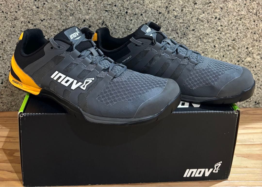 イノヴェイト　トレーニングシューズ　 inov8 inov-8 nike
