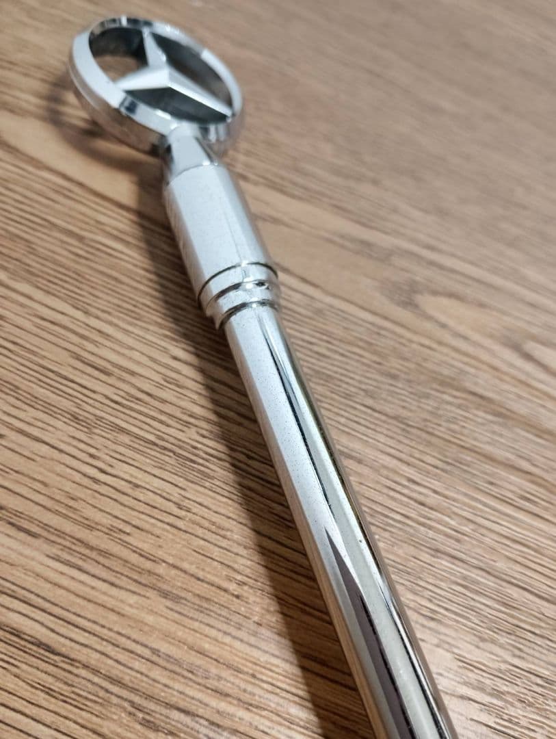 メルセデスベンツ純正 W124 コーナーポール ステー 台座付き