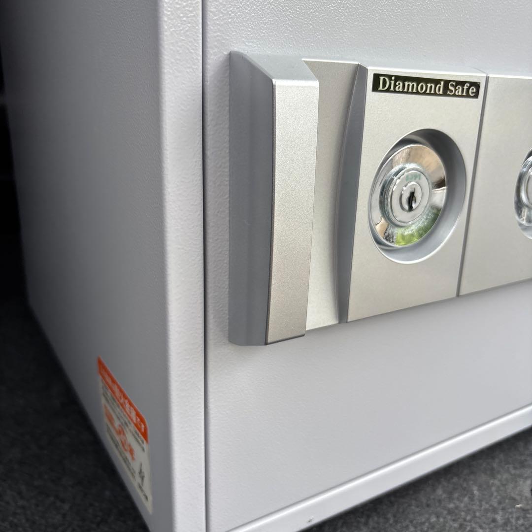 ダイヤセーフD34-4 家庭用金庫 １時間耐火 38kg 19L A4収納