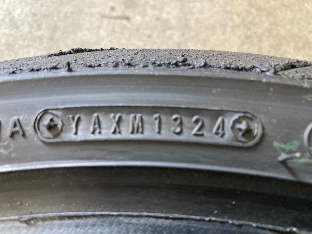 中古　ダンロップ　α13 sp H 前後　2024製　110/150...