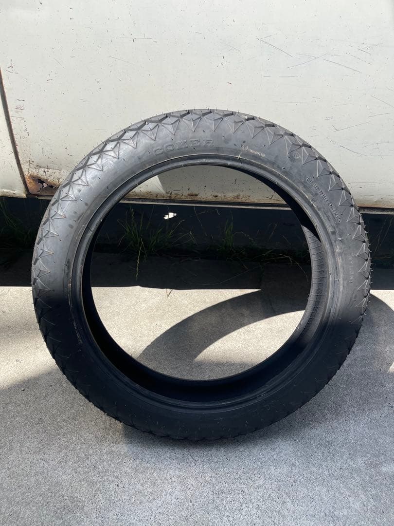 コッカータイヤ4.00-18 COKER TIRE試し履き