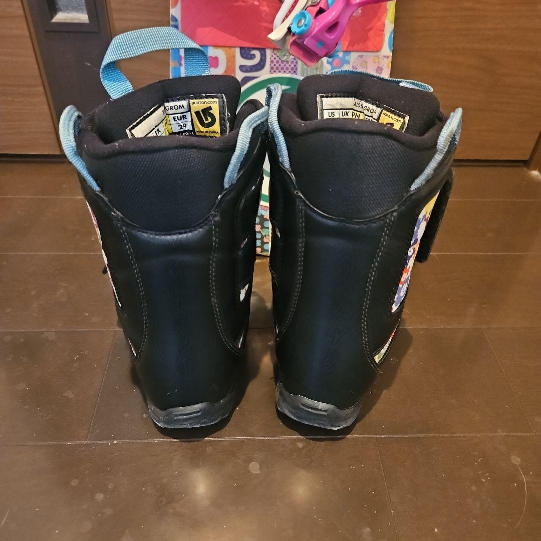 BURTON子供用スノーボード３点セット（Burtonブーツ付き）