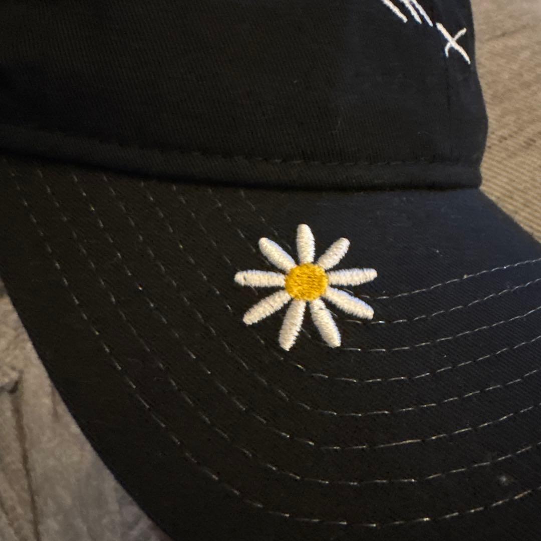 NEWERA×マキシンコラボキャップ