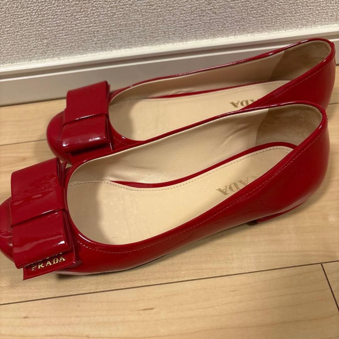 PRADA パンプス