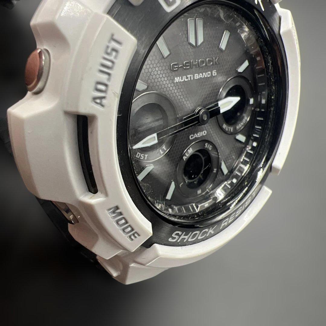 美品 CASIO G-SHOCK AWG-M100GW 電波ソーラー アナデジ