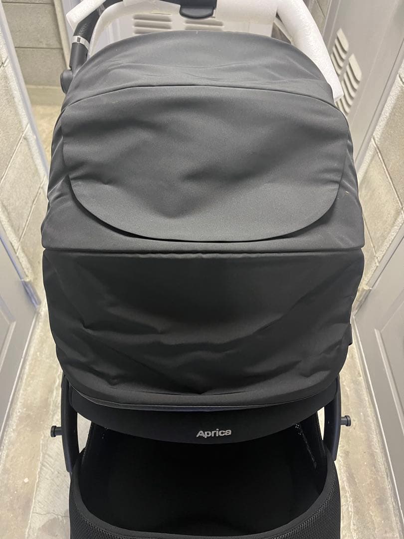 アップリカ　オプティアクッション グレイス　今年購入美品