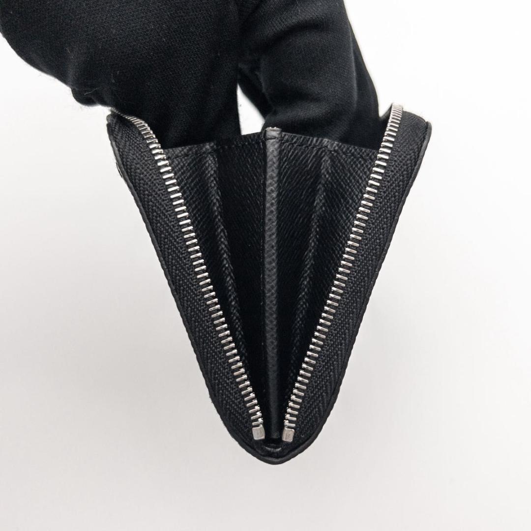 【極美品】ルイヴィトン　ジッピーパース　エピ　小銭入れ　ミニ財布　黒