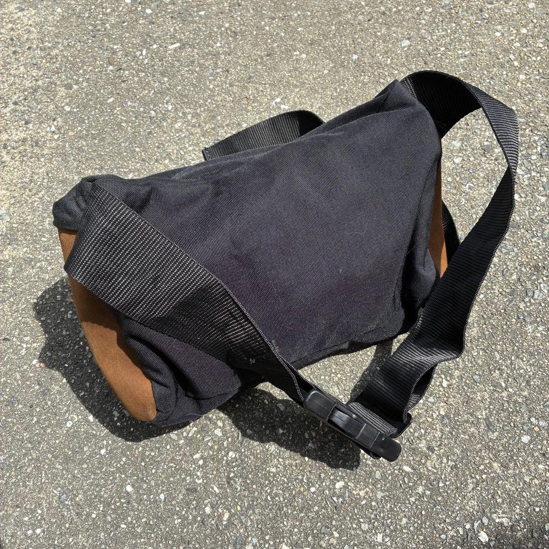 【USA製】90s EASTPAK イーストパック　ウエストポーチ　レザー