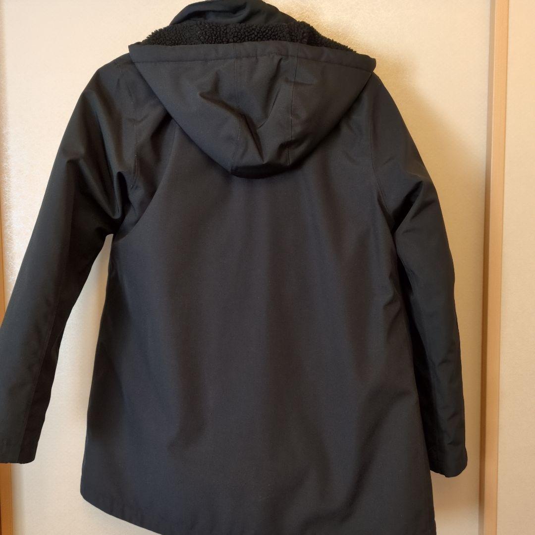 patagonia ブラック ダウンジャケット　レディース