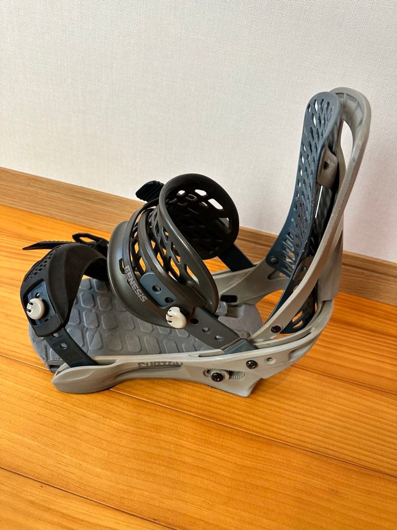 g*n様 BURTON GENESIS TT