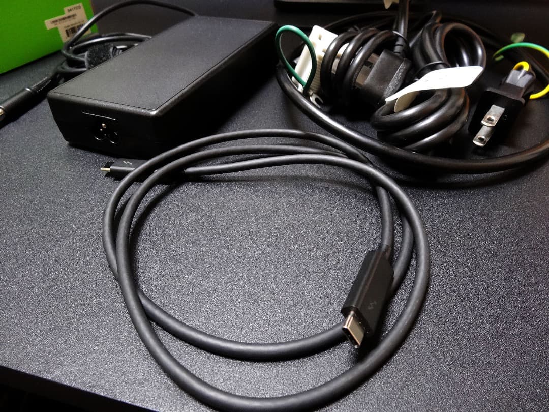 美品 Belkin Thunderbolt3（USB-C）ドッキングステーション
