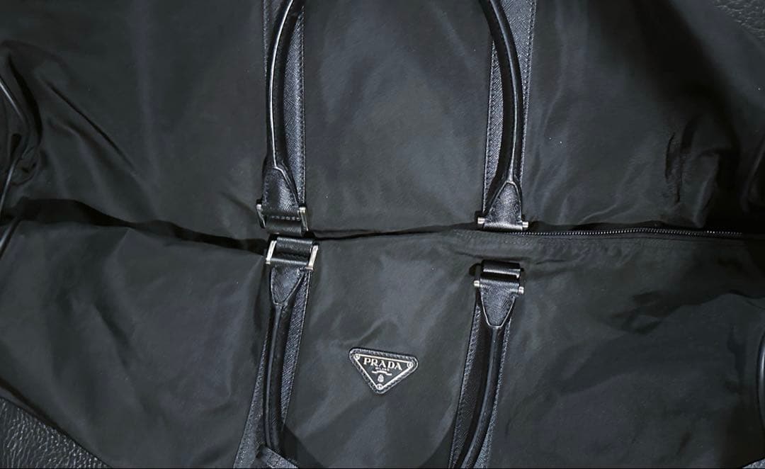 PRADプラダ　ボストンバッグ　三角プレート　ナイロン　ブラック　旅行