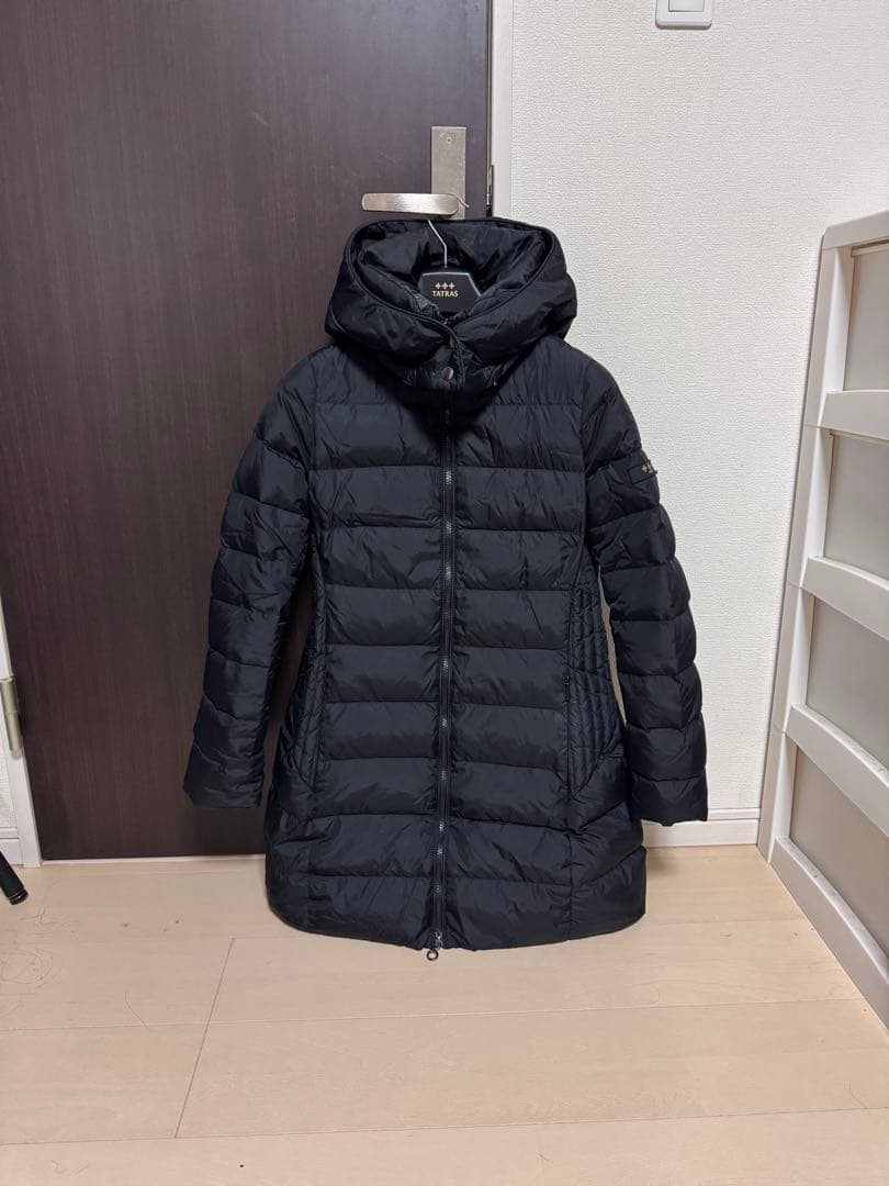 良品　国内正規品　タトラス　ポリテアマ　ダウンジャケット　ブラック　近年現行