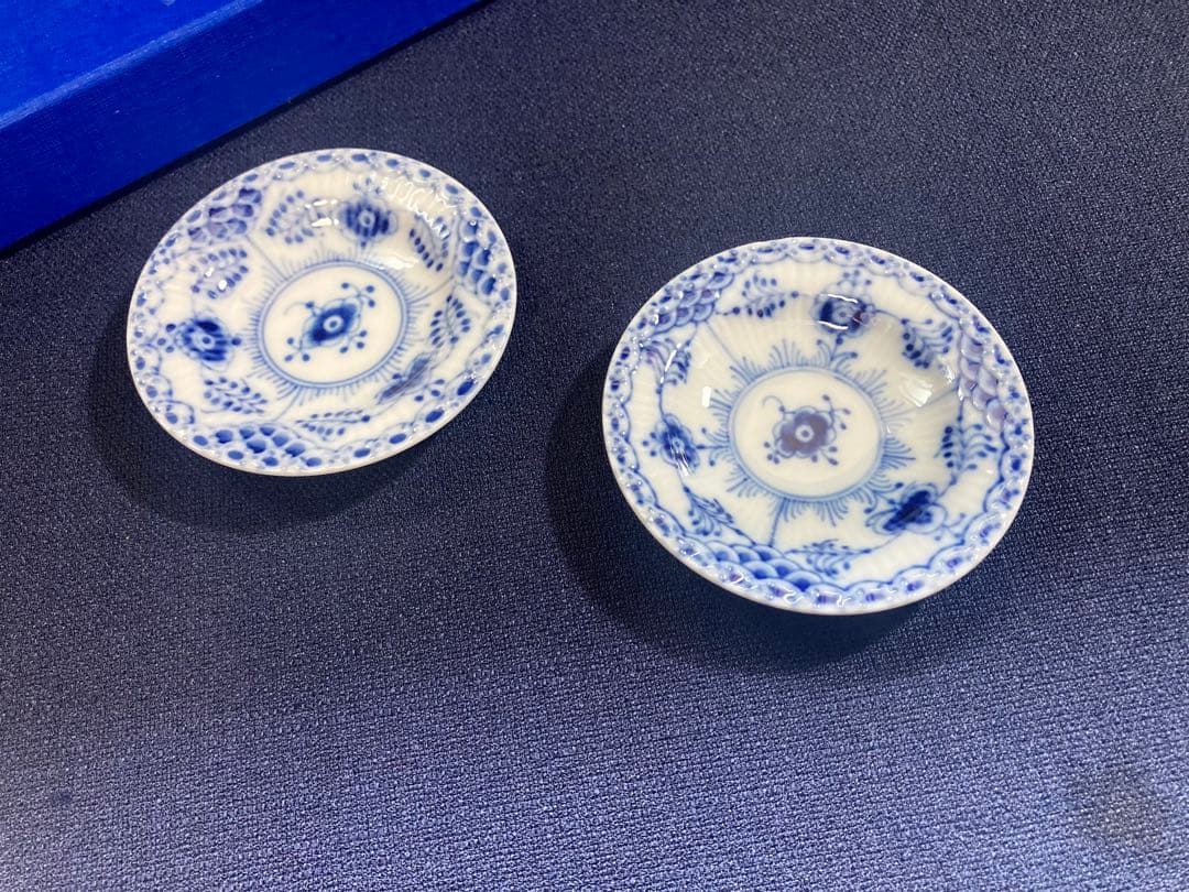 む*ん様 ロイヤルコペンハーゲン ブルーフルーテッドハーフレース 小皿7.5㎝×