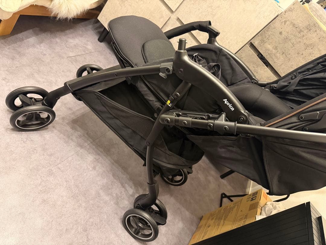 Aprica ラクーナクッション　フリープラス